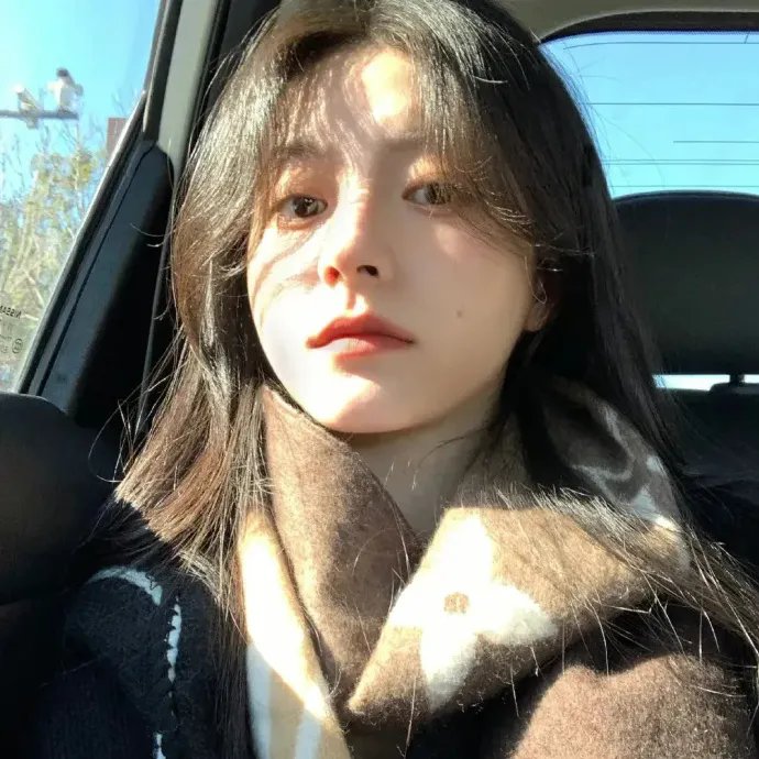 花花公子之千面女陪游